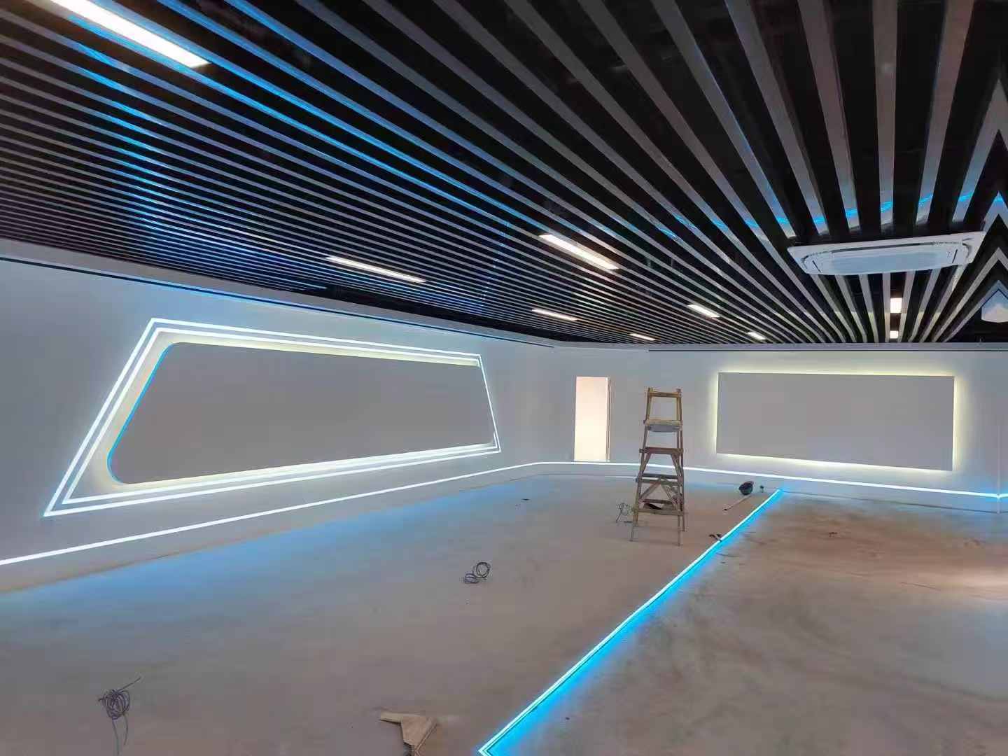 辽阳市铝方通铝格栅百叶窗 - 方案